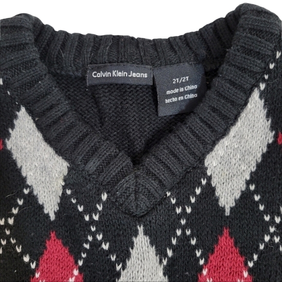 Calvin Klein Boys Black & Red Argyle Sweater Vest 2T - Picture 2 of 4